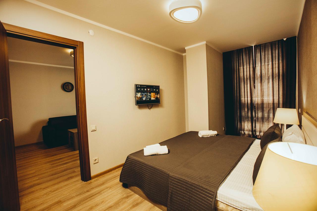 Panorama Sea Tower Aparthotel Batumi Exterior photo